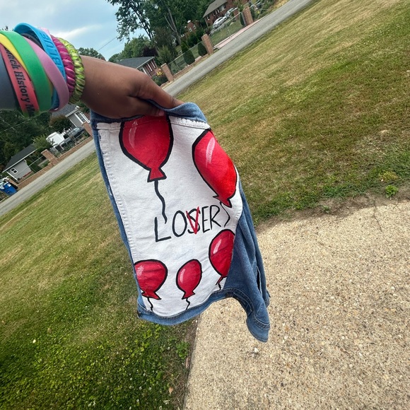 Lover/Loser 🎈 - Picture 3 of 5